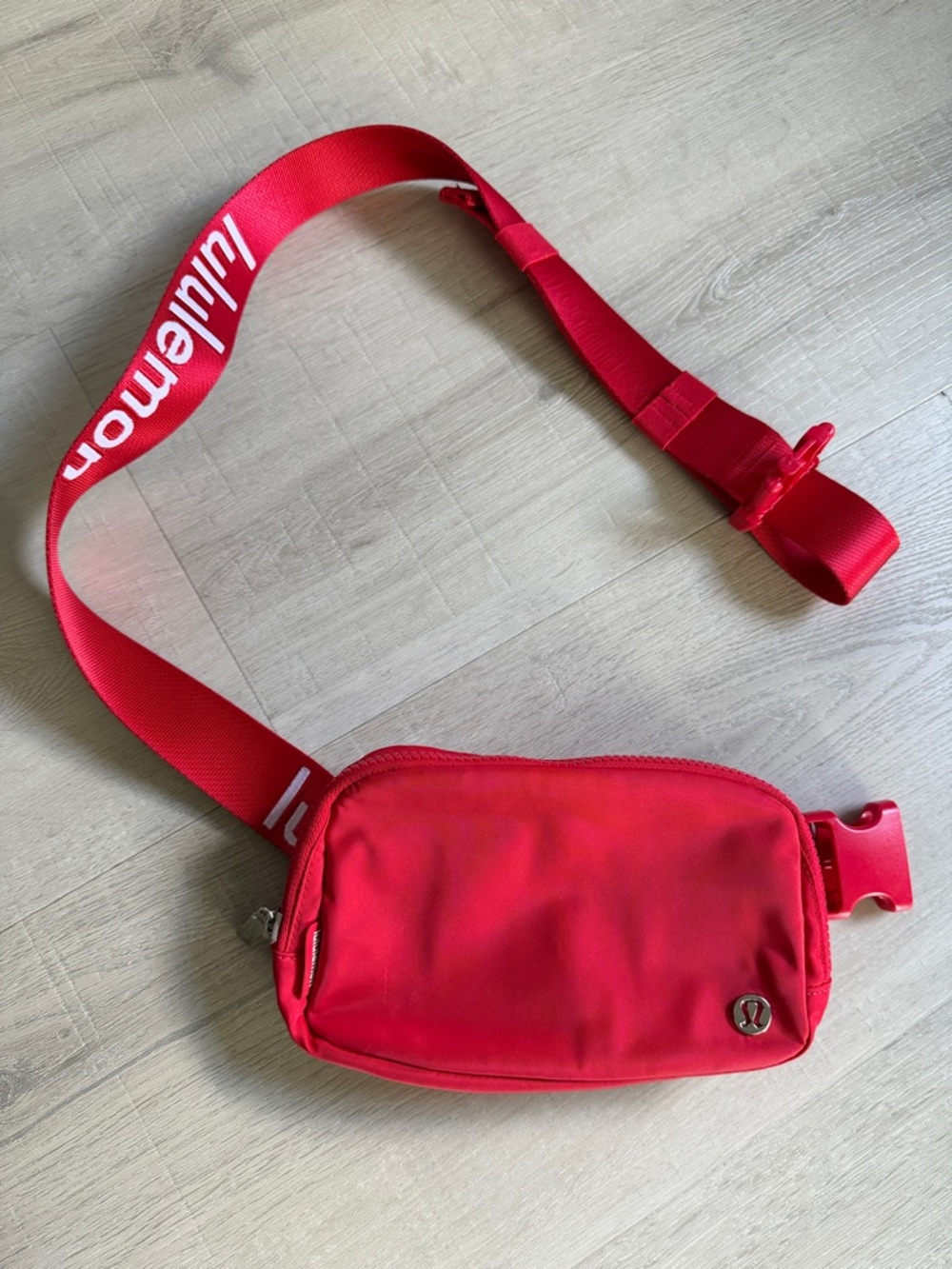 Lululemon belt bag